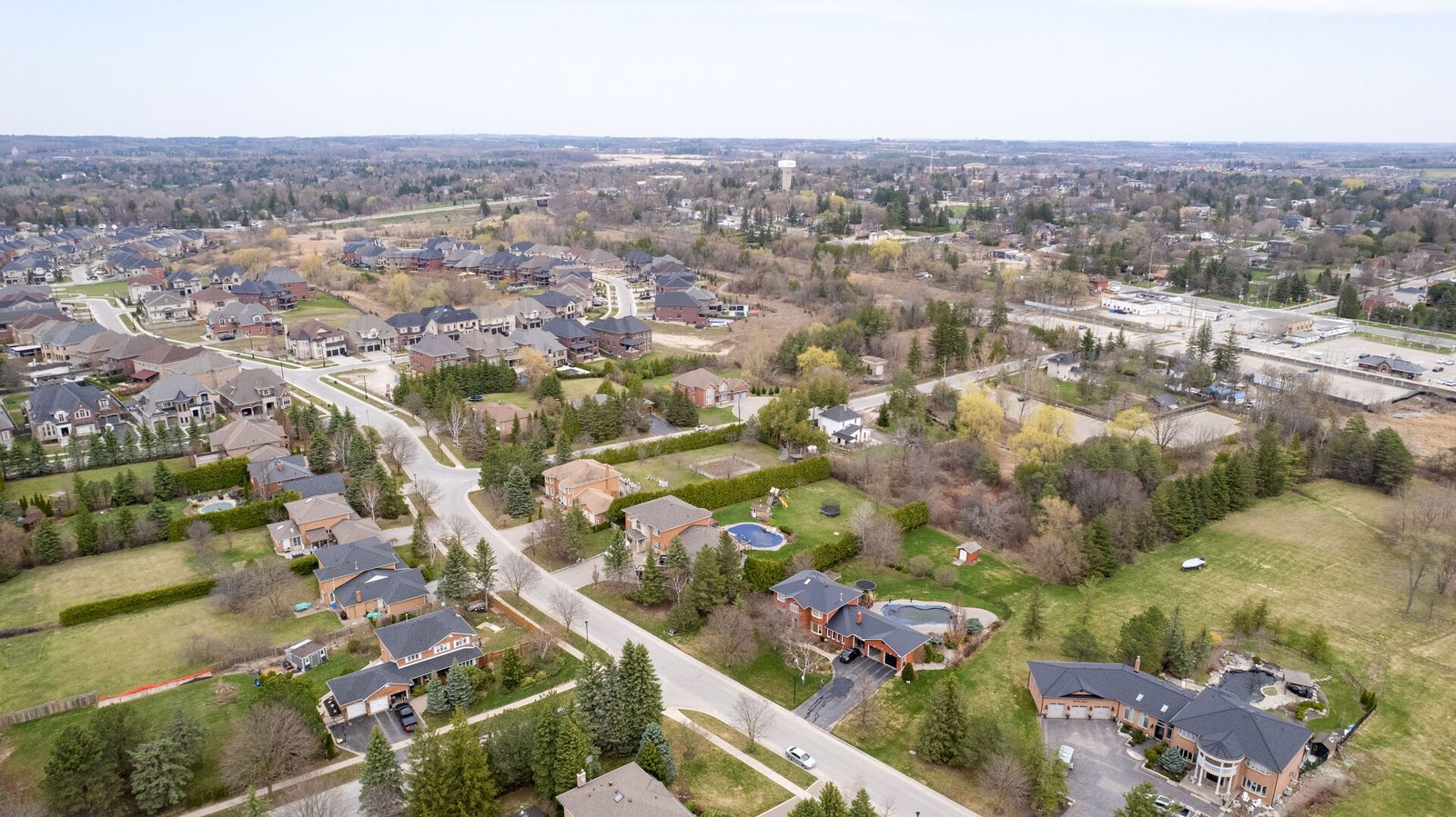 painters in king city view from dron