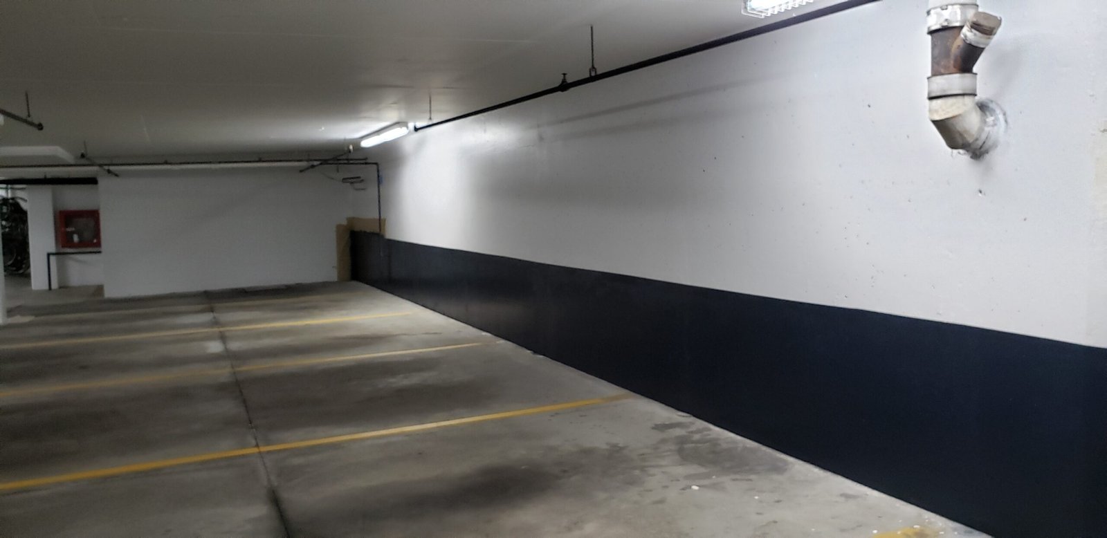 parking lot painting by soca services